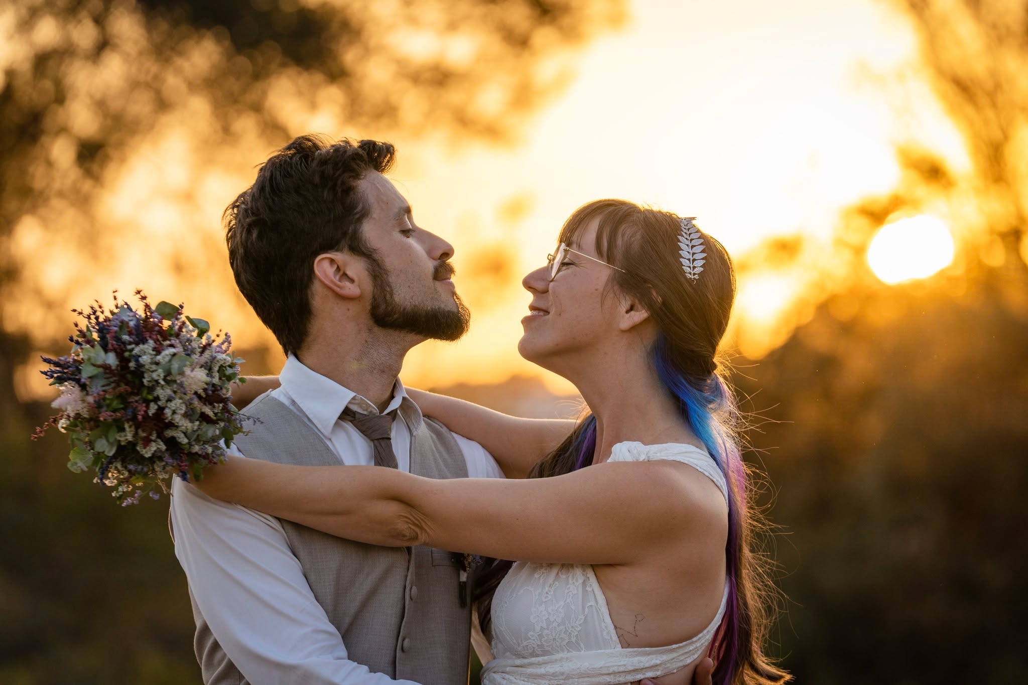 Tot just comença

📍 Rubí, Barcelona

#fotografiaboda #boda #casament #weddingphotography #rubi #llumdetarda #goldenhourlight #loveisreal #weddingday #fotografbarcelona #naturalstyle #momentsunics #se