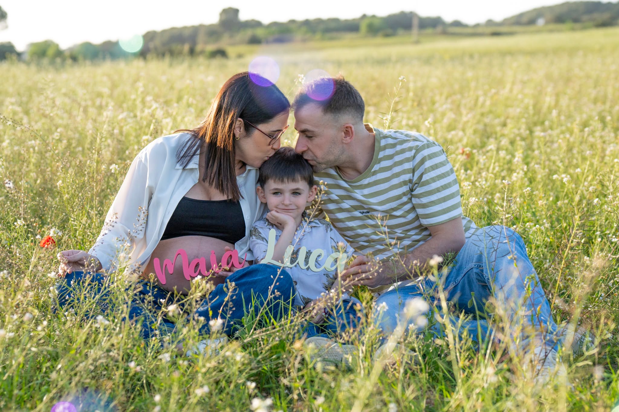 Natural

📍 Rubí, Barcelona

#fotografiafamiliar #fotografiarubi #rubi #mareifill
#germans #embaràs #esperant #familia #momentsreals
#llumdetarda #goldenhour #goldenhourlight
#naturalphotography #foto