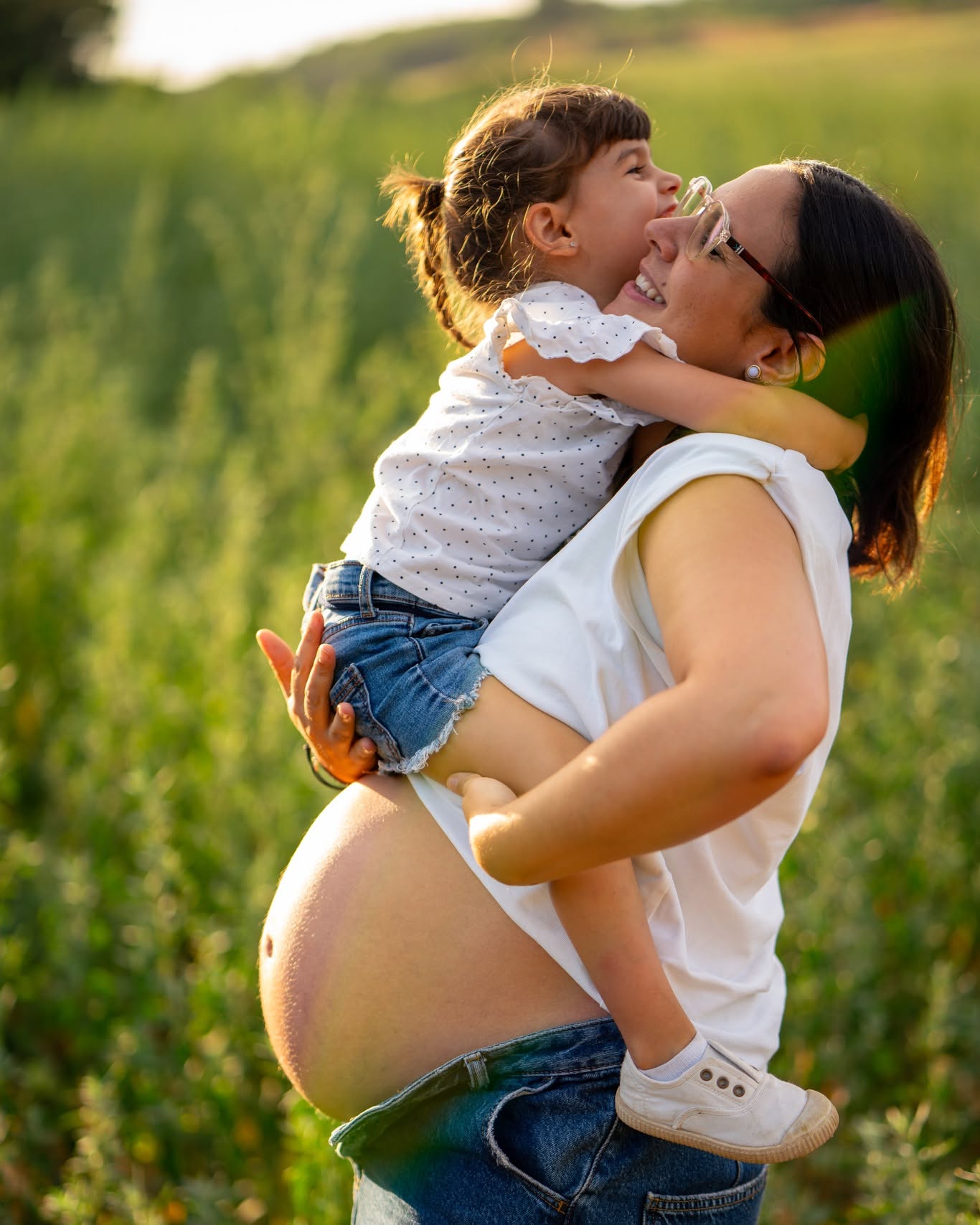 Sense dir res, tot.

📍 Rubí, Barcelona
#fotografiafamiliar #rubi #mareifilla #llumdetarda #goldenhour #momentsreals #familia #naturalphotography #fotografiacatalunya