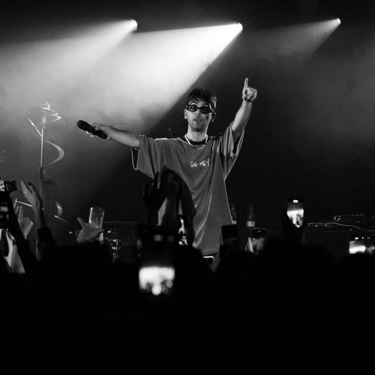 Concierto de @don_patricio en @sala_apolo (20/11/21) organizado por @sharefestbcn

#concierto #photooftheday  #musicphotography  #livemusic #sonyalpha  #music  #concert #concertphoto #sonyalpha
