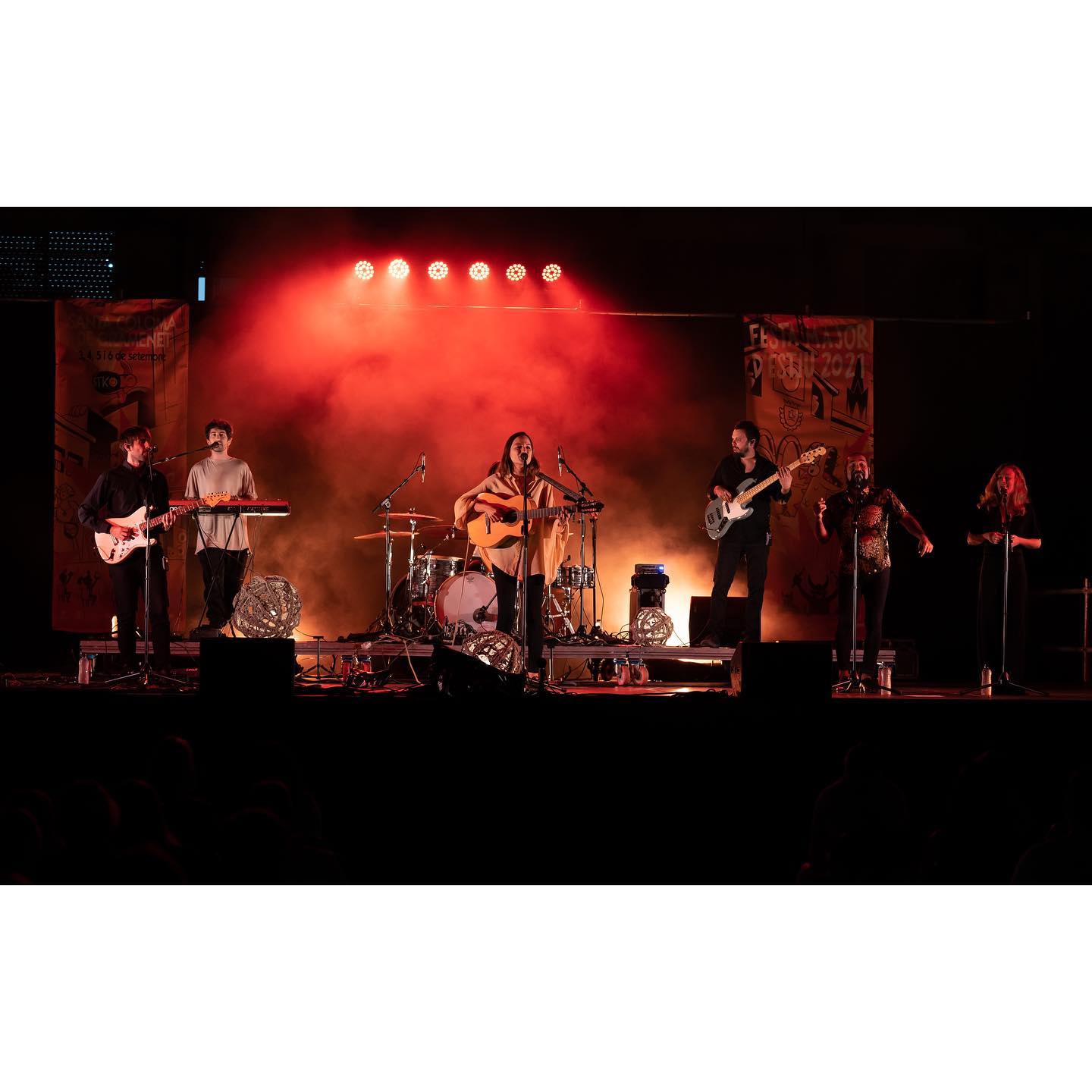 Concert de @juditneddermann a la FM de Santa Coloma de Gramenet 2021